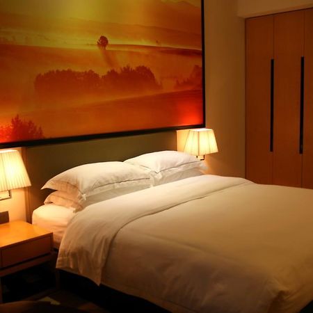 J-Hotel Canton Esterno foto
