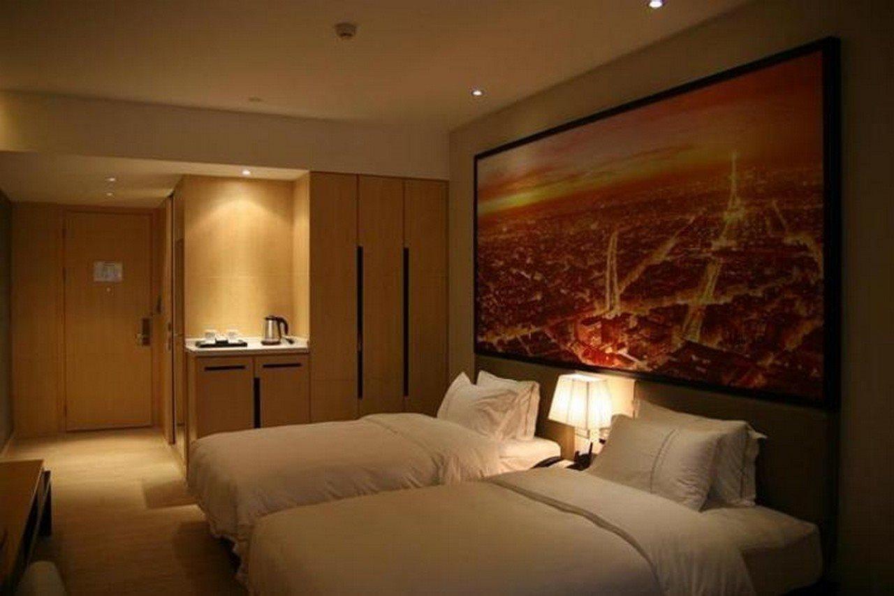 J-Hotel Canton Esterno foto
