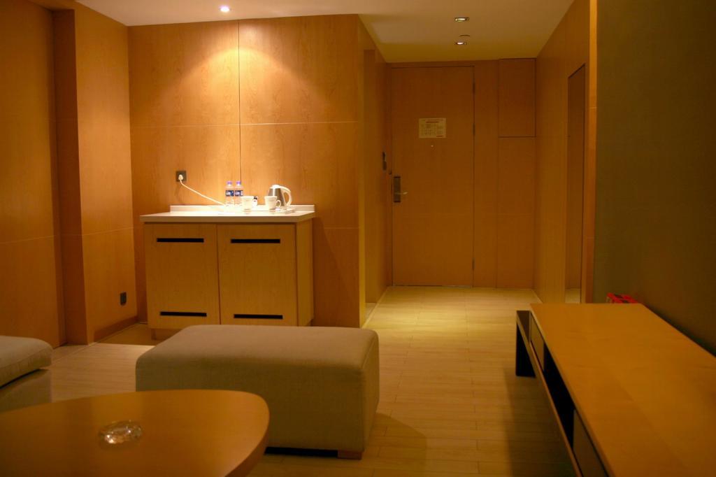 J-Hotel Canton Esterno foto