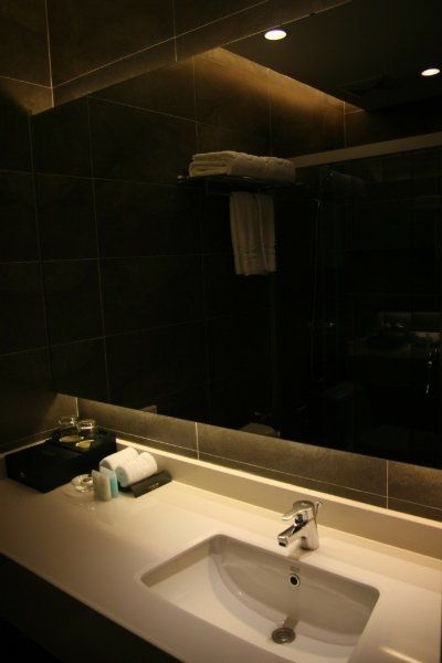 J-Hotel Canton Esterno foto
