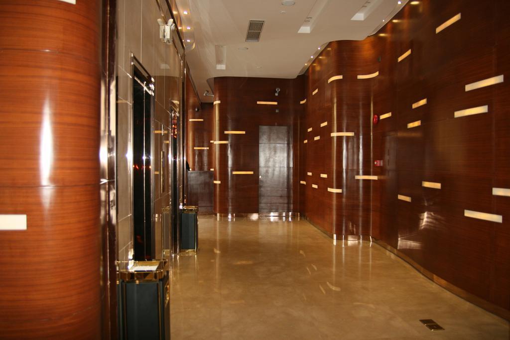 J-Hotel Canton Esterno foto